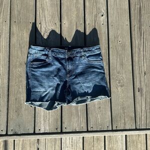 Kut from the‎ Kloth Blue Jean Shorts